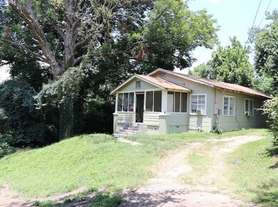 519 Rigby St, Vicksburg, MS 39180 - photo 4