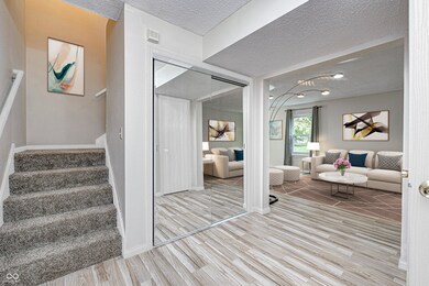 10246 Liverpool Way, Indianapolis, IN 46236 - photo 3