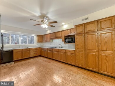 23670 Halford Ln, Hollywood, MD 20636 - photo 5
