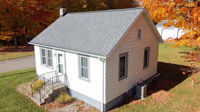 2591 W Thar Road Coloma MI 49038