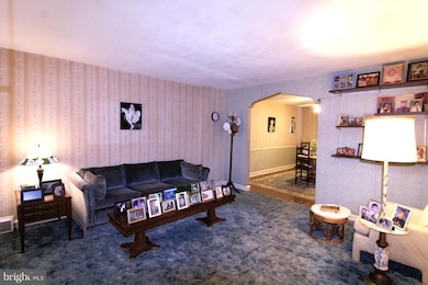 6002 Loretto Ave, Philadelphia, PA 19149 - photo 5