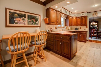 Breakfast Bar Area