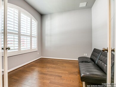 3350 Bending Creek, San Antonio, TX 78261 - photo 5