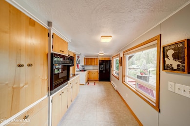 11653 N Honeymoon Bay Rd, Newman Lake, WA 99025 - photo 4