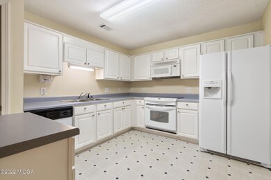 938 Laurel Oak-07492