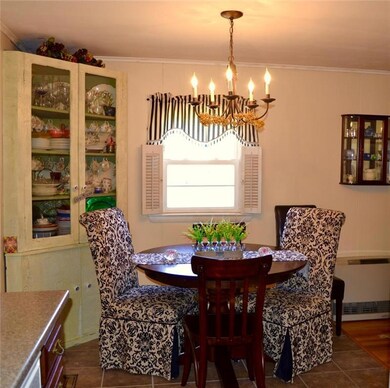 121 Ridgeland Ave, South Portland, ME 04106 - photo 2