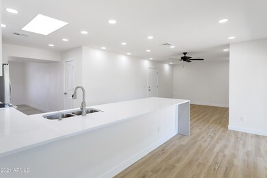 unlisted-address, Sun City, AZ 85373 - photo 7