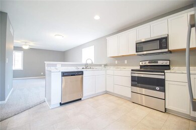 1416 E 36th Ct, Des Moines, IA 50317 - photo 7