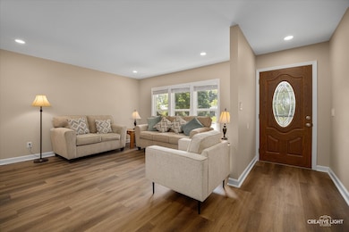 10 Crofton Rd, Oswego, IL 60543 - photo 7