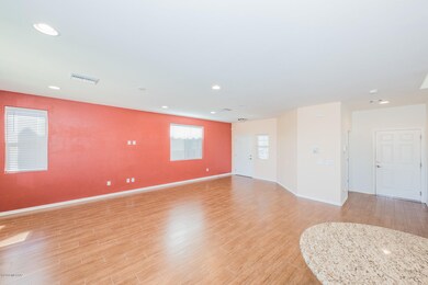 017 - 672 W. Calle Capotasto