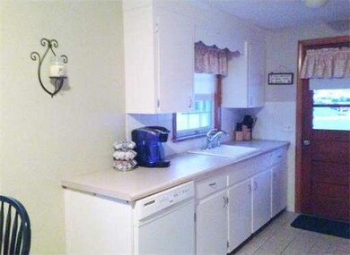 87 Wagon Trail, Hanson, MA 02341 - photo 3