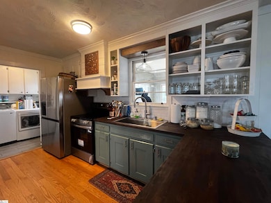 713 Cross Anchor Rd, Woodruff, SC 29388 - photo 7