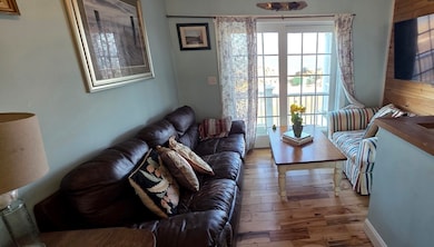 33 Oceanside Dr unit 2, Scituate, MA 02066 - photo 5