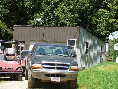 11536 Arnold Rd, Logan, OH 43138 - photo 6