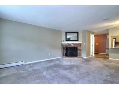 61 Donovan Ct, MerriMacK, NH 03054 - photo 5