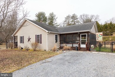 236 Chestnut Grove Rd, Winchester, VA 22603 - photo 4