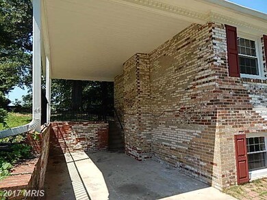 12807 Peace Dr, Fort Washington, MD 20744 - photo 4