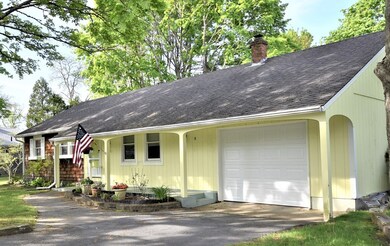 3 Gosnold St, Mattapoisett, MA 02739 - photo 2