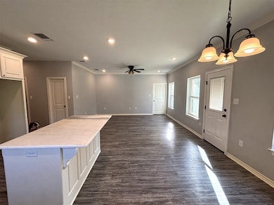 196 Twisted Oaks Dr, Rusk, TX 75785 - photo 4