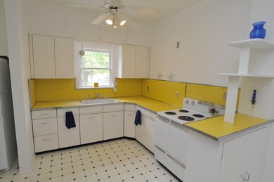 Kitchen_best.JPG