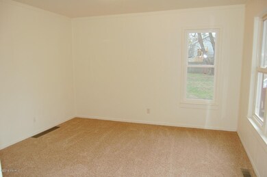 1104 Ferry St, Niles, MI 49120 - photo 3