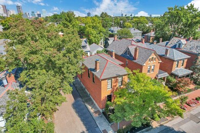 Charming Neighborhood