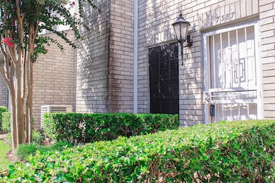 7387 Regency Square Ct unit 7387, Houston, TX 77036 - photo 6