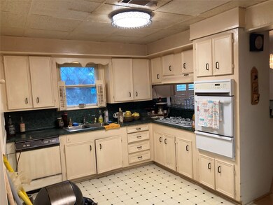 600 Milwaukee St, Houston, TX 77009 - photo 5