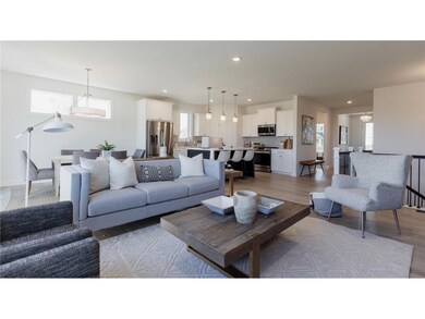 1549 Creekwood Dr, New Richmond, WI 54017 - photo 4