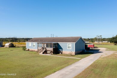 204 Wesdale Ln, Crowley, LA 70526 - photo 2