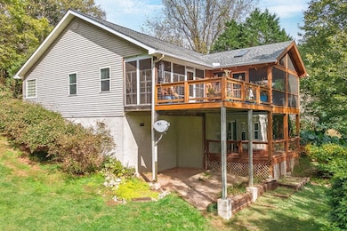 123 Doster Dr, Franklin, NC 28734 - photo 6