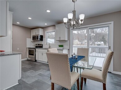 1060 Karen Dr, Akron, OH 44313 - photo 6