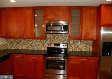 504 Peacock Dr, Hyattsville, MD 20785 - photo 6