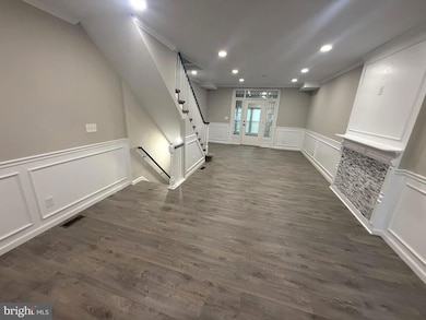 1508 W Chew St, Philadelphia, PA 19141 - photo 3