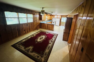 1506 Birch St, Shelbyville, TN 37160 - photo 3