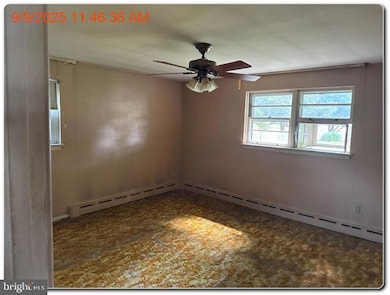 830 E Main St, MacUngie, PA 18062 - photo 5