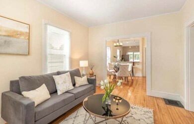 2 Worcster unit 1, Belmont, MA 02478 - photo 3