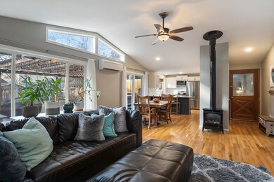 1745 NE Taurus Ct, Bend, OR 97701 - photo 6