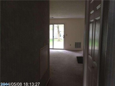 45 Tanglewood Ct A unit A, Monmouth Junction, NJ 08852 - photo 2