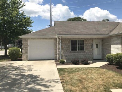 225 W Spring St, Bluffton, IN 46714 - photo 3