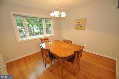 11112 Woodson Ave, Kensington, MD 20895 - photo 4