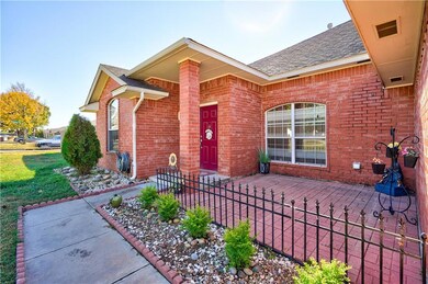 1100 Barbary Dr, Norman, OK 73072 - photo 4