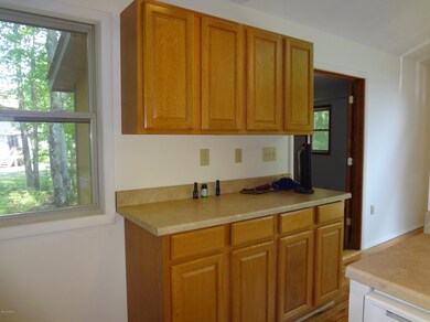 801 Palomino Ct, Lords Valley, PA 18428 - photo 6