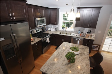 Kitchen/dining