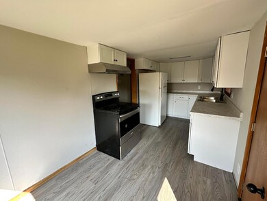 565 S Argyle Ave, Phillips, WI 54555 - photo 4