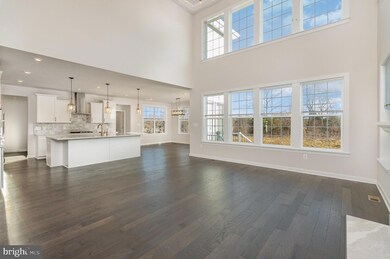 8945 Hubbard Way, Lorton, VA 22079 - photo 5