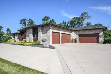 5101 Keystone Ridge SE, Cedar Rapids, IA 52403 - photo 3