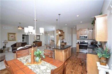 724 S Adams St, Raymore, MO 64083 - photo 5