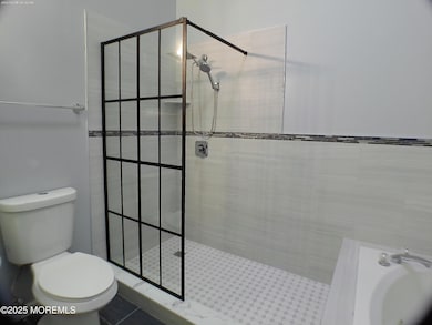 Mstr bath3