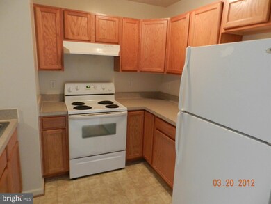 653 E Spencer St, Culpeper, VA 22701 - photo 5